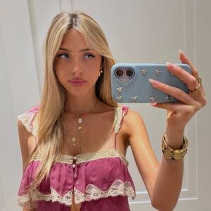 Meet your Posher, Anna